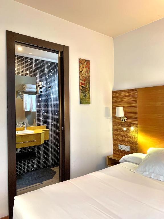 Hotel Spa QH Centro Leon  Rooms  Rooms Image 3 3