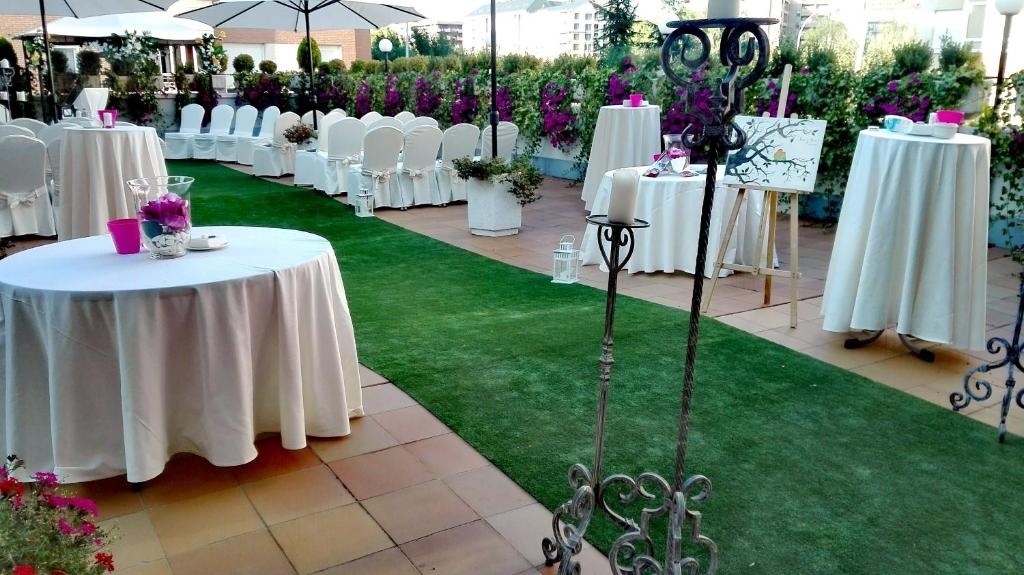 FC Infantas De Leon  Facilities  Banquet Hall 32