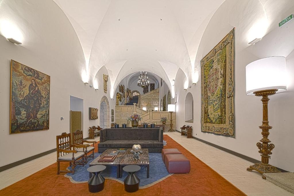 Parador De Leon  Facilities  Barlounge 14