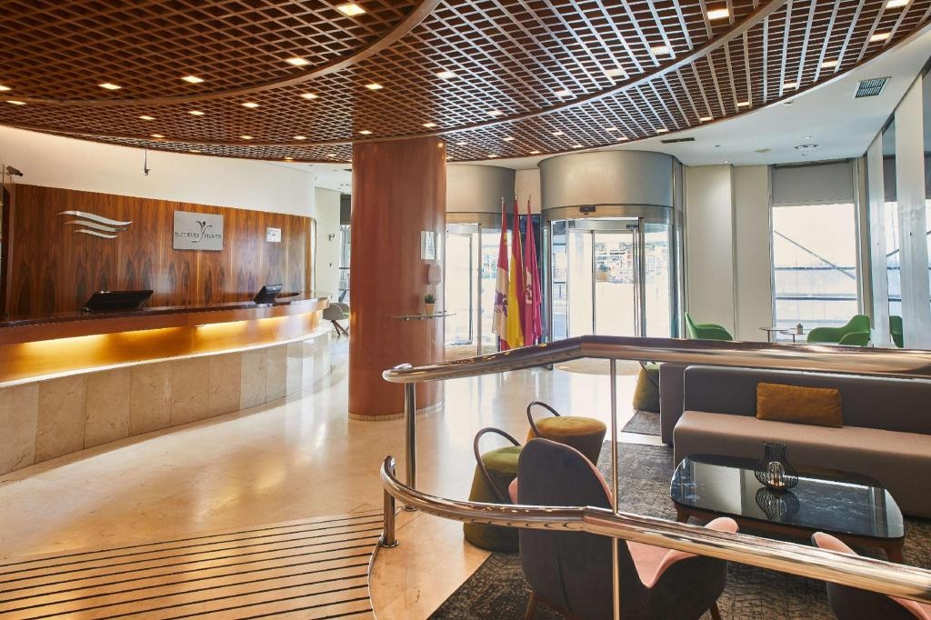 Silken Luis De Leon Hotel  Property Views  Lobby 2