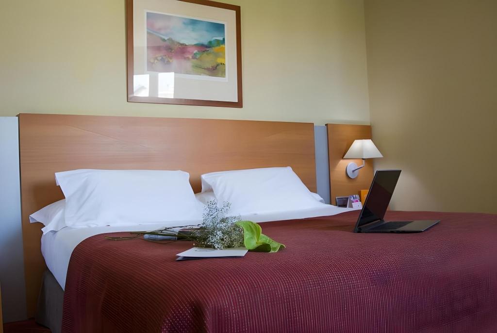 Silken Luis De Leon Hotel  Rooms  Rooms Image 13 13