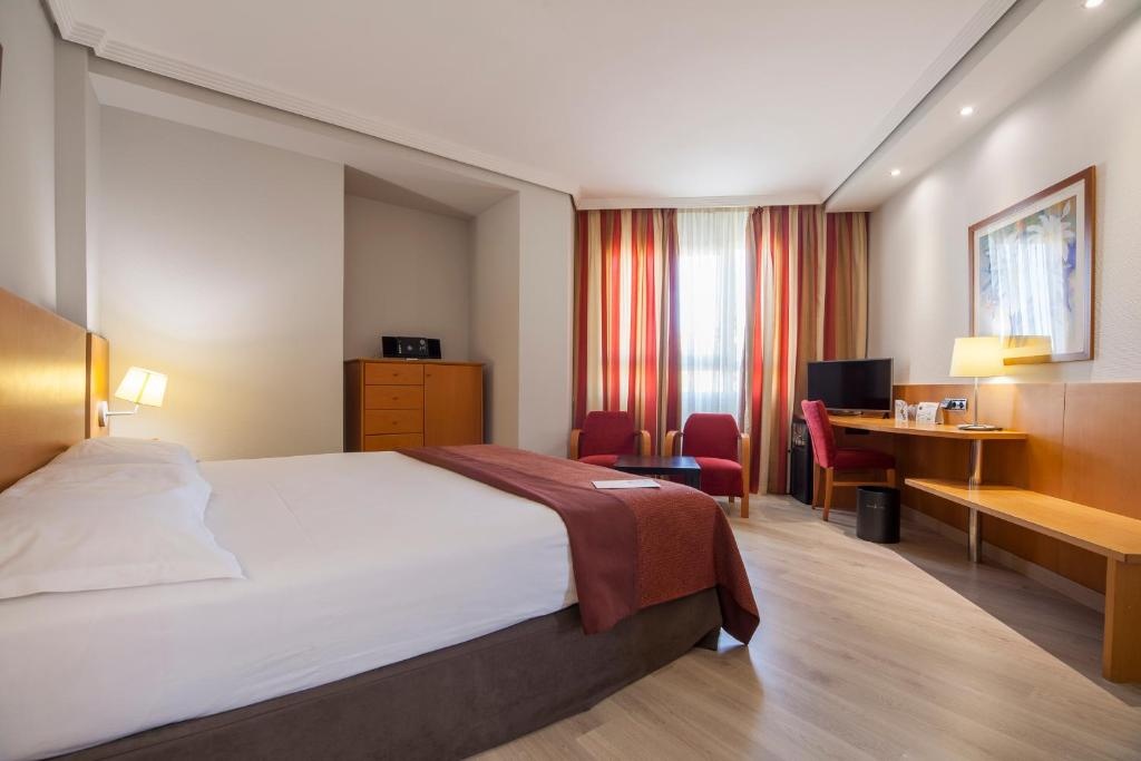 Silken Luis De Leon Hotel  Rooms  Rooms Image 5 5