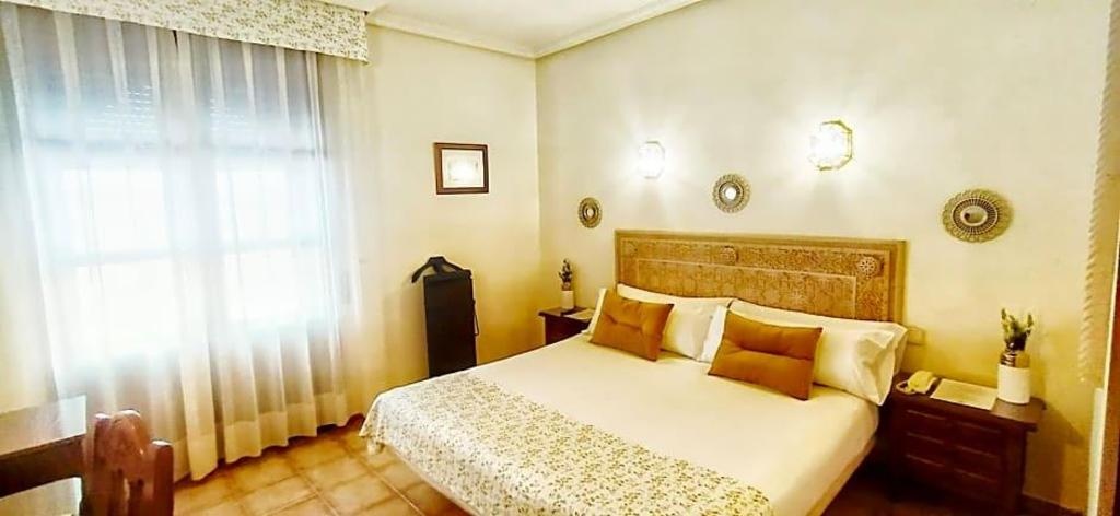 Princesa Galiana  Rooms  Rooms Image 14 14