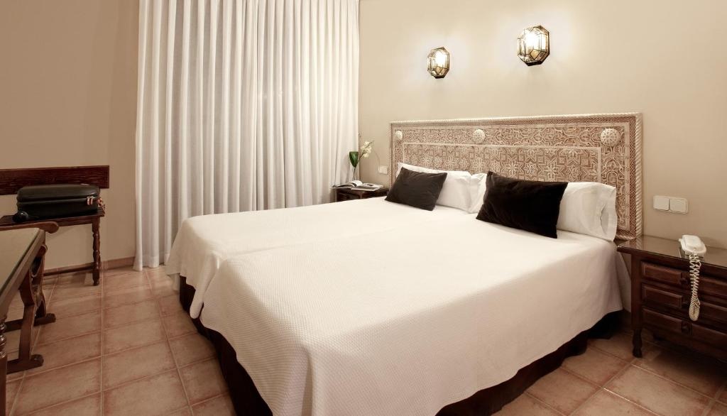 Princesa Galiana  Rooms  Rooms Image 5 5