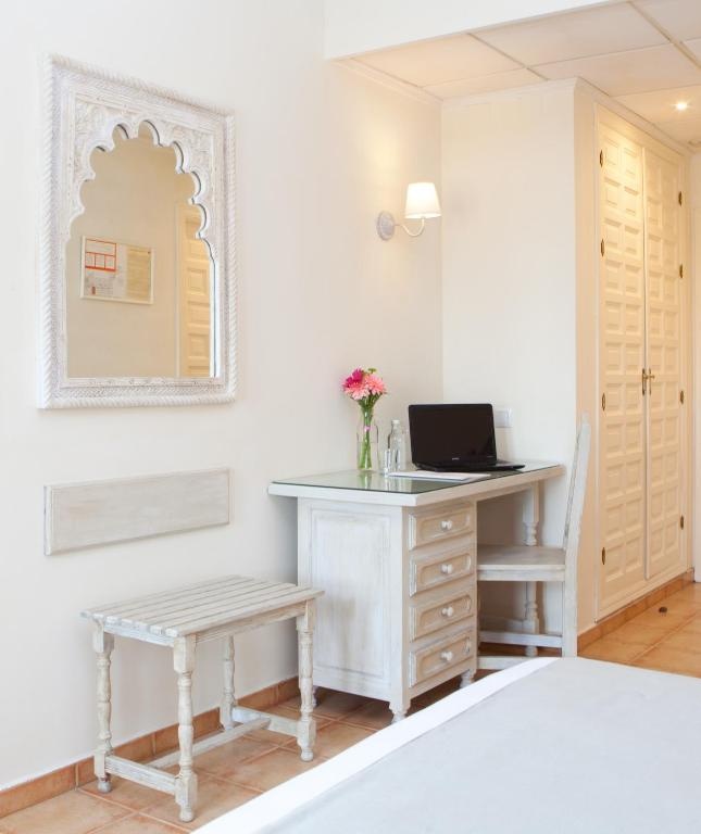 Princesa Galiana  Rooms  Rooms Image 8 8