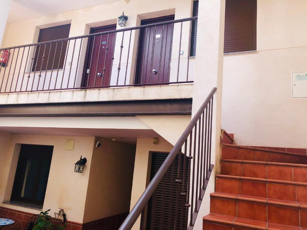 Alda Suite De Los Reyes  Property Views  Entrance 5