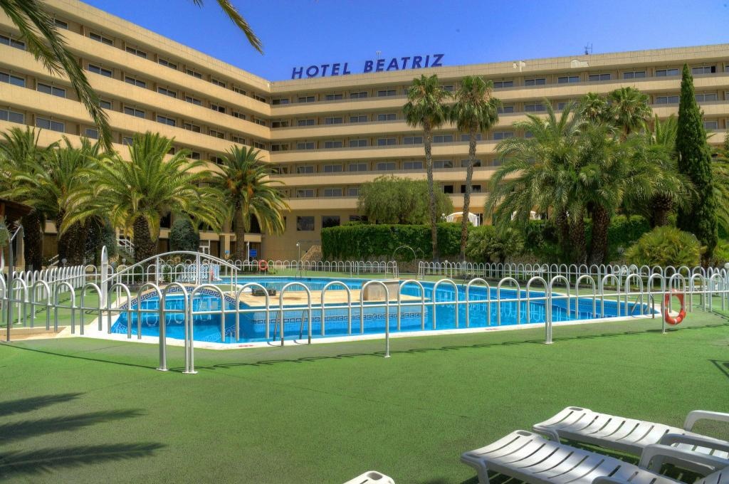 Beatriz Toledo Auditorium Spa  Facilities  Swimming Pool 10