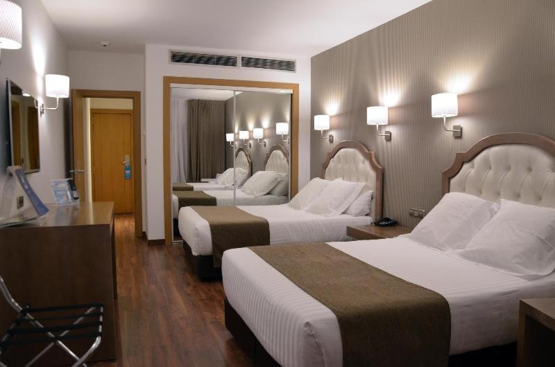 Beatriz Toledo Auditorium Spa  Rooms  Rooms Image 12 12