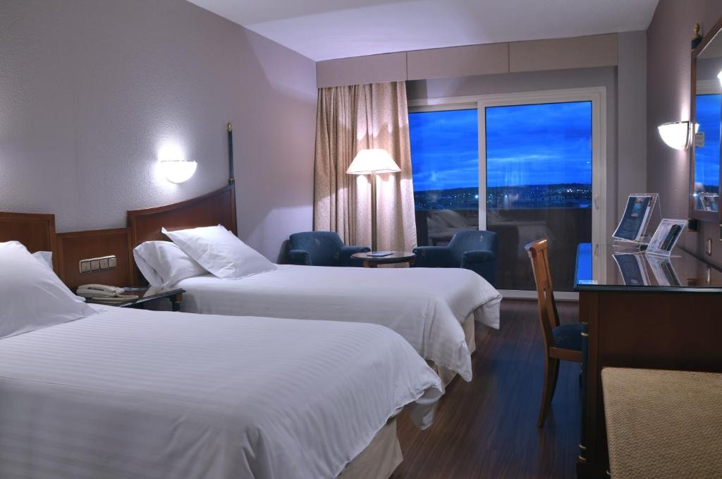 Beatriz Toledo Auditorium Spa  Rooms  Rooms Image 13 13