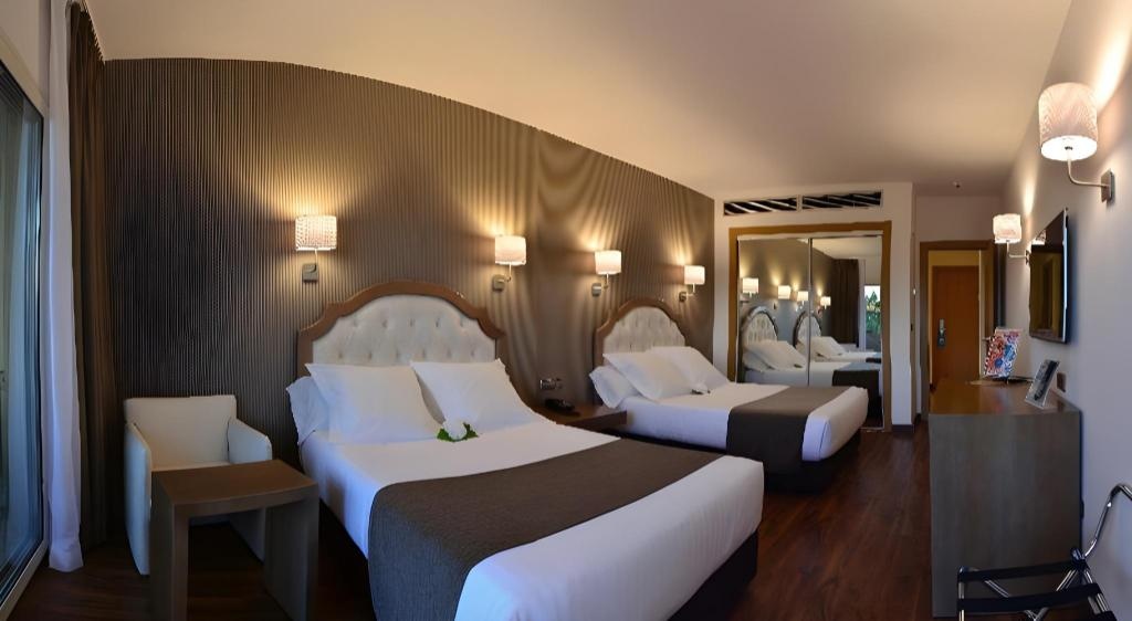 Beatriz Toledo Auditorium Spa  Rooms  Rooms Image 6 6
