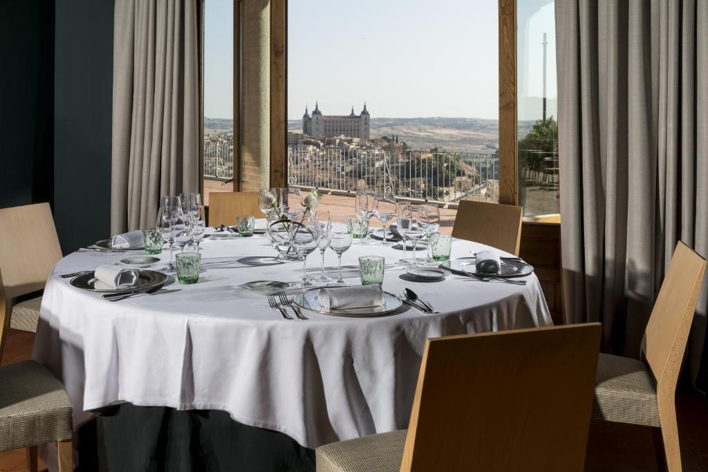 Parador De Toledo  Dining  Restaurant 9