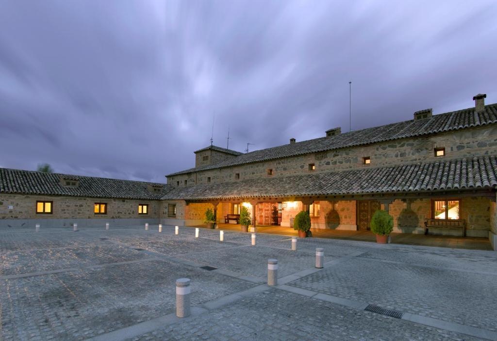 Parador De Toledo  Property Views  Entrance 15