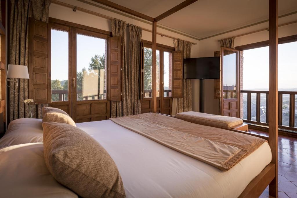Parador De Toledo  Rooms  Rooms Image 1 1