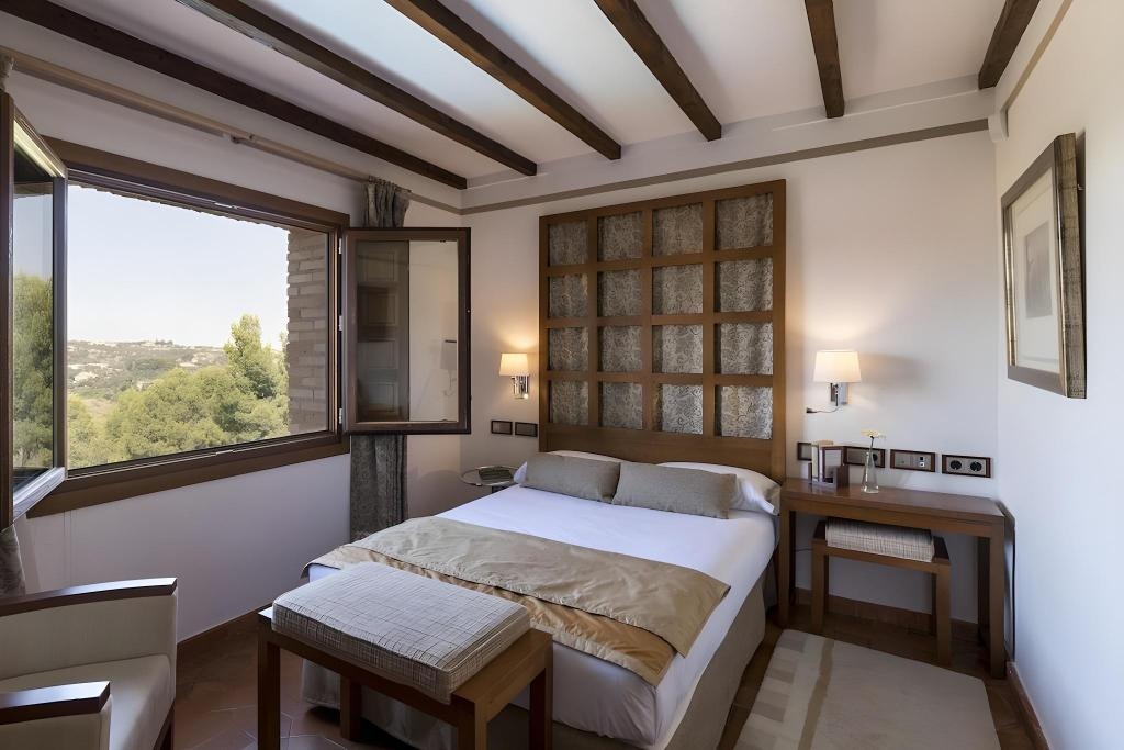 Parador De Toledo  Rooms  Rooms Image 8 8