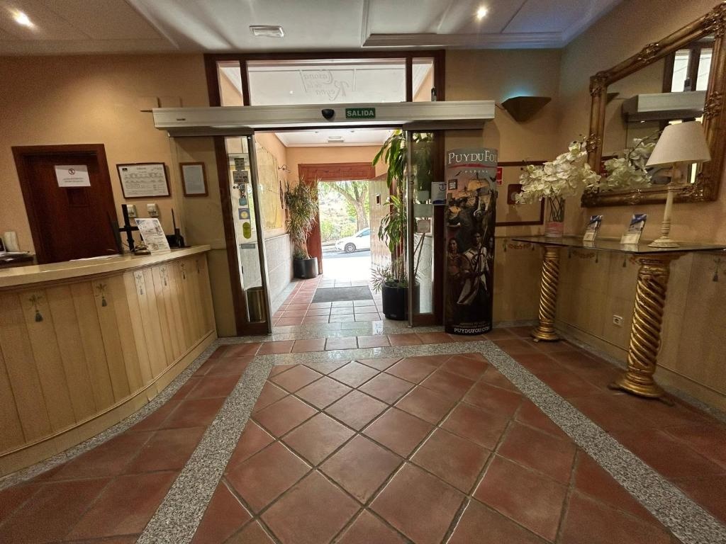 Hotel Casona De La Reyna  Property Views  Lobby 10