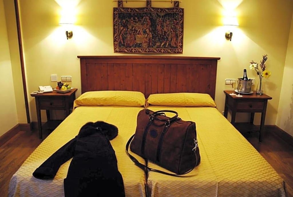 Hotel Casona De La Reyna  Rooms  Rooms Image 19 19