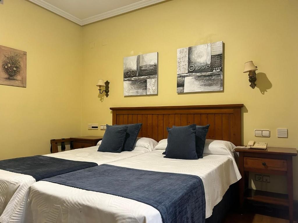 Hotel Casona De La Reyna  Rooms  Rooms Image 5 5