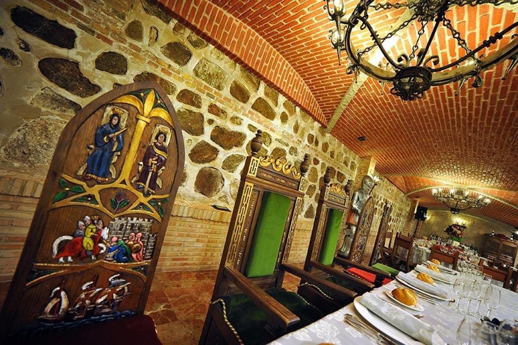 Sercotel Alfonso VI  Dining  Restaurant 12