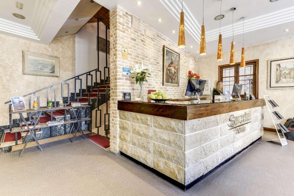 Sercotel Alfonso VI  Property Views  Lobby 2
