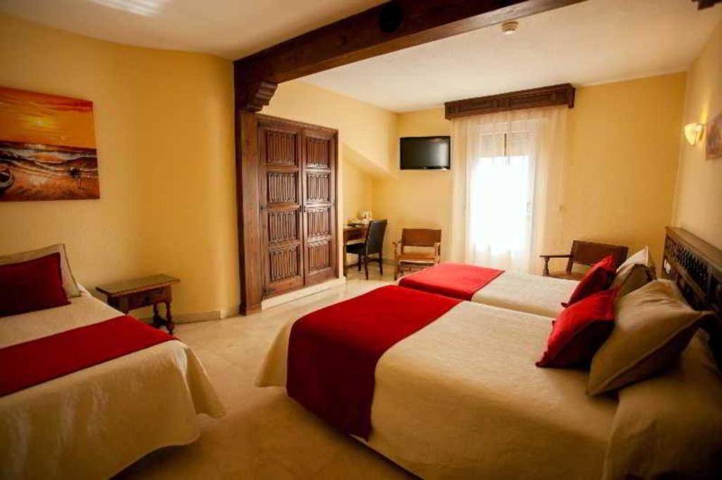 Sercotel Alfonso VI  Rooms  Rooms Image 17 17