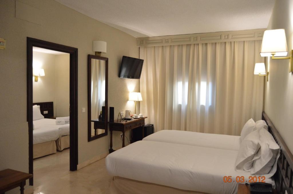 Sercotel Alfonso VI  Rooms  Rooms Image 8 8