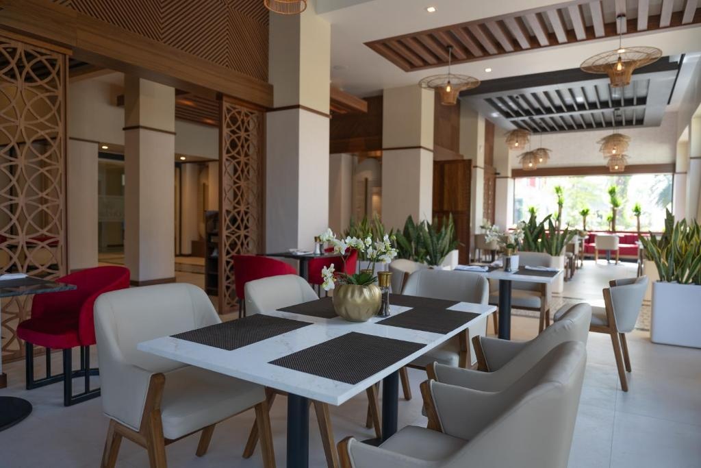 Royal Torarica  Dining  Dining Image 1 1