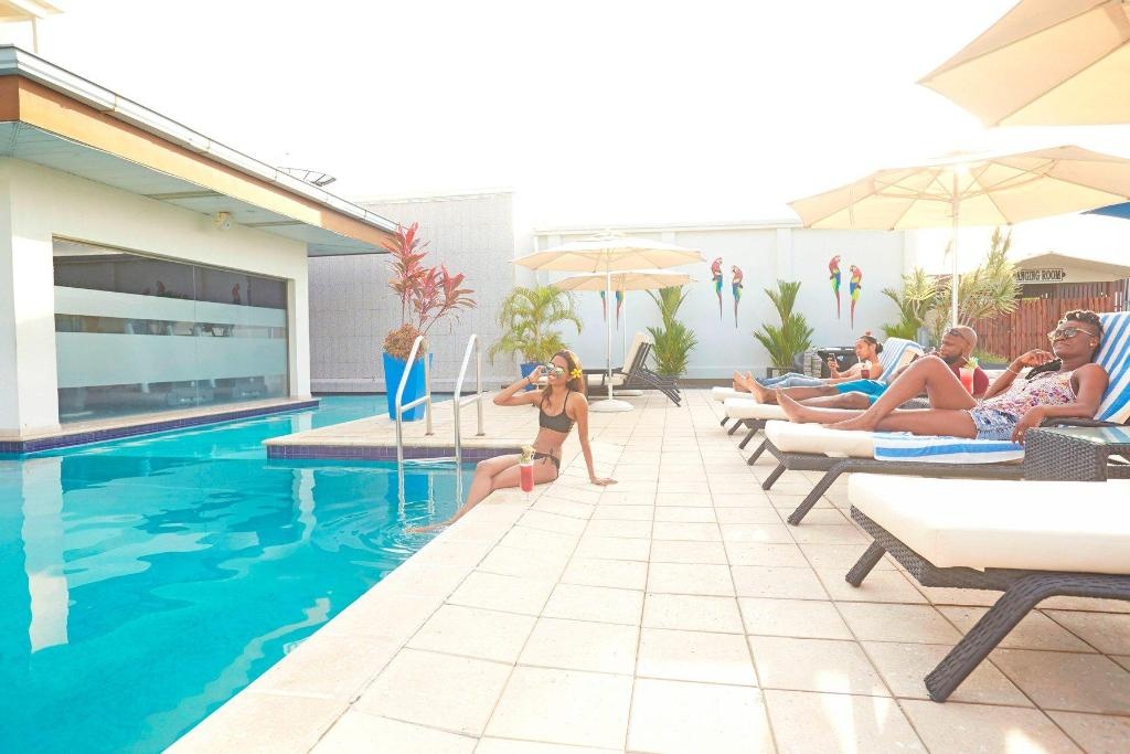 Courtyard Paramaribo  Facilities  Swimming Pool 8
