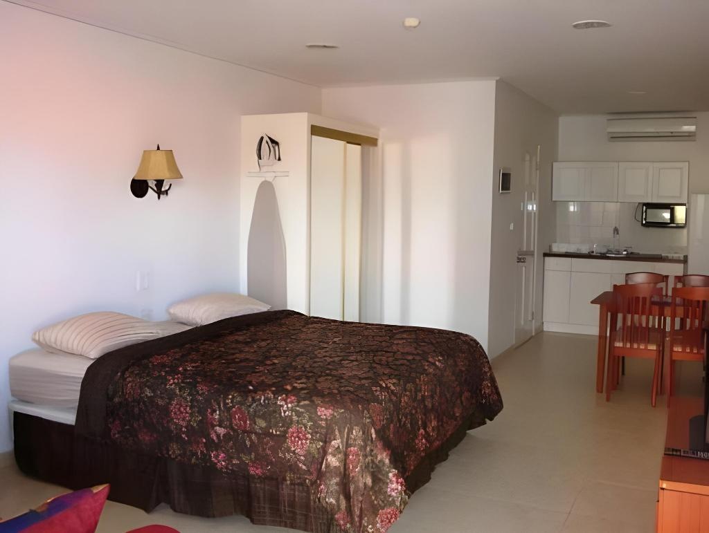 Hotel North Resort  Rooms  Deluxe King Room 14