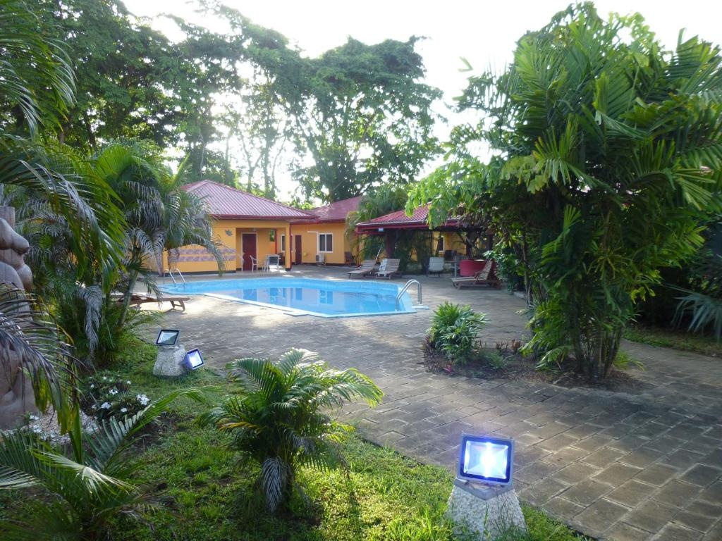 Kekemba Apartments Paramaribo  Property Views  Entrance 3