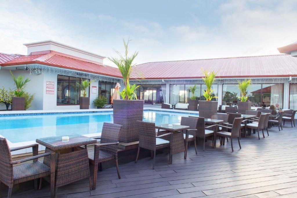 Ramada By Wyndham Princess Paramaribo  Facilities  Swimming Pool 10