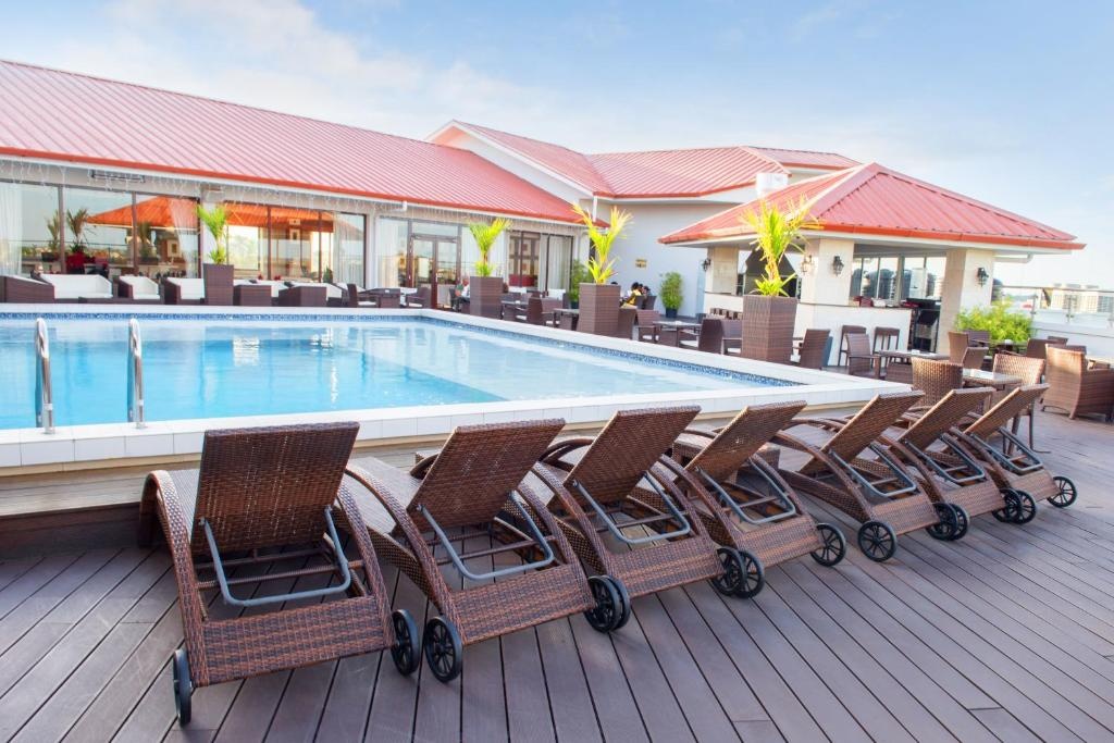 Ramada By Wyndham Princess Paramaribo  Facilities  Swimming Pool 7