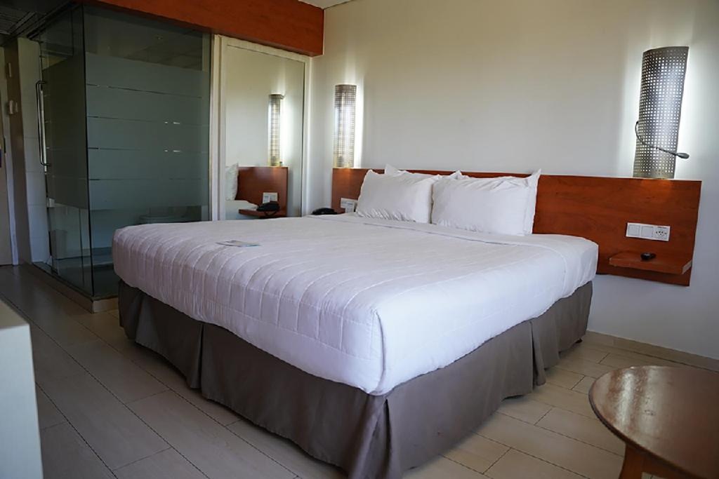 Torarica Resort  Rooms  Rooms Image 13 13