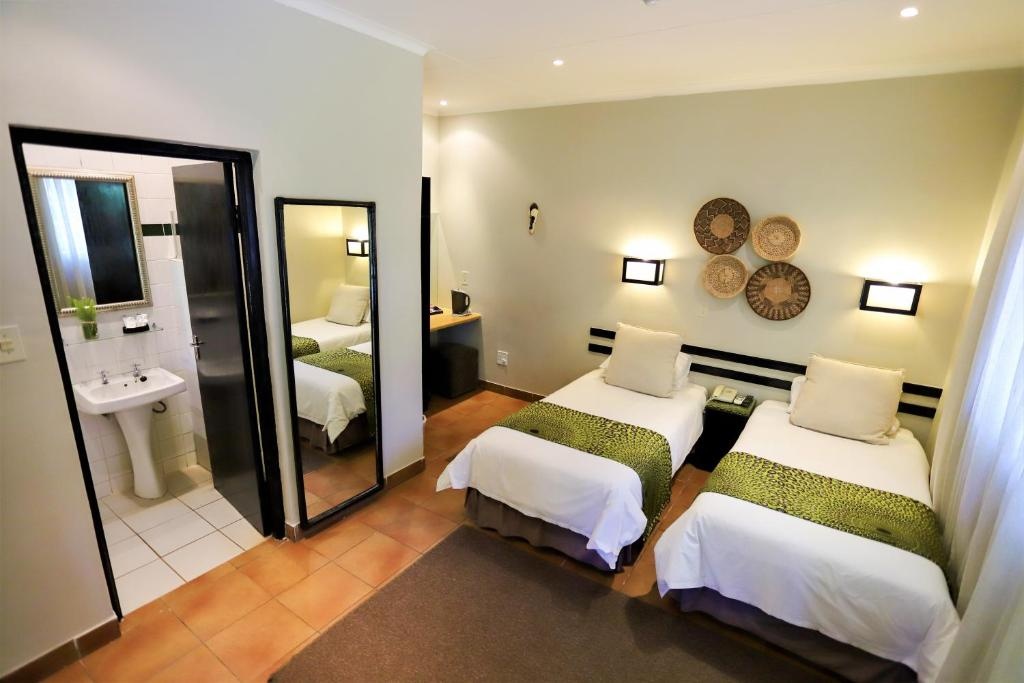 Mantenga Lodge  Rooms  Rooms Image 8 8