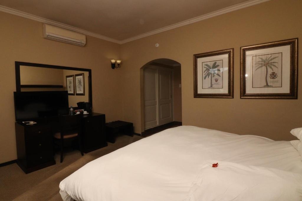 Happy Valley Hotel And Casino  Rooms  Rooms Image 18 18