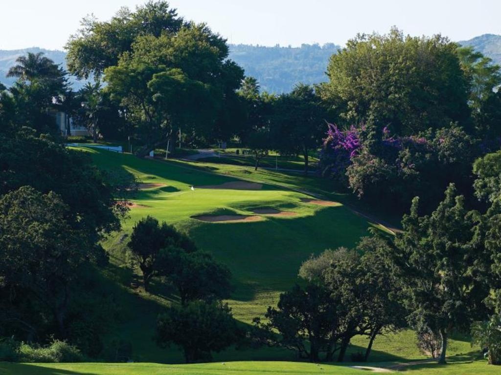 Lugogo Sun Hotel  Facilities  Golf Course On Site 12