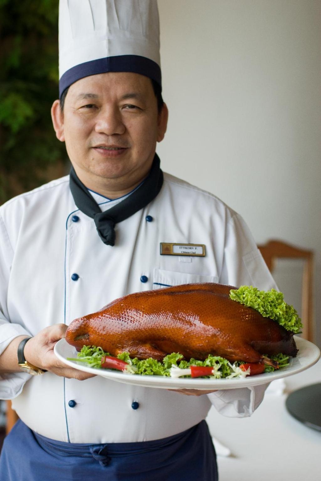 Montien Riverside Hotel Bangkok  Dining  Food And Beverages 38
