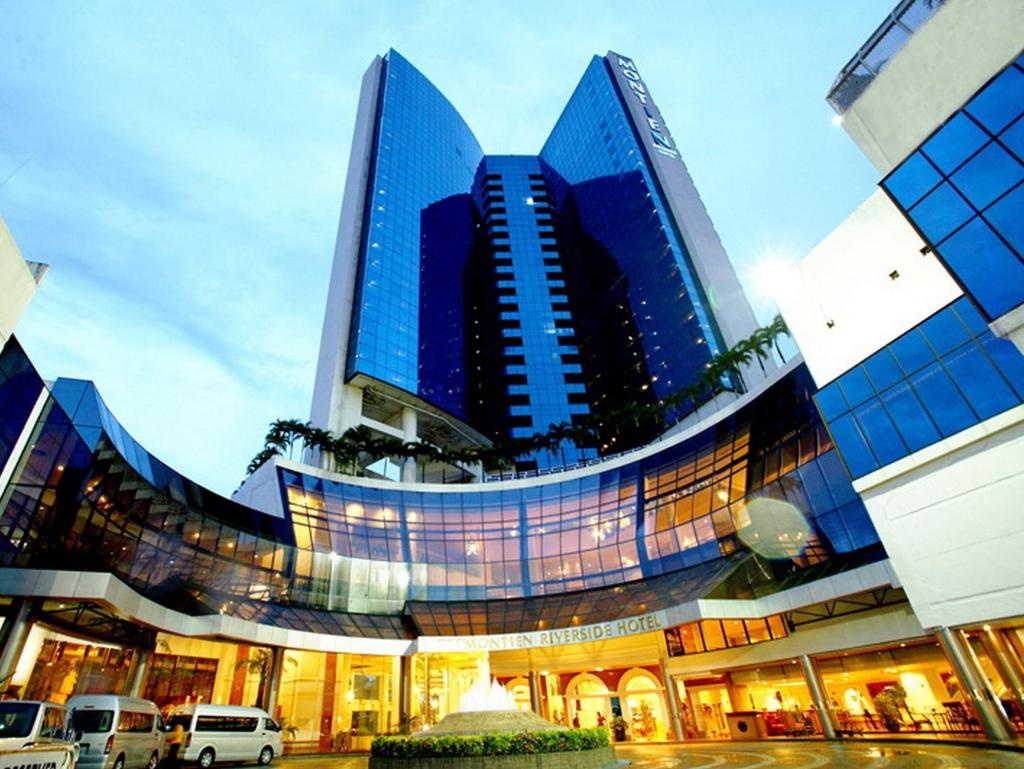 Montien Riverside Hotel Bangkok  Property Views  Exterior View 4