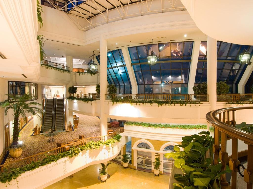 Montien Riverside Hotel Bangkok  Property Views  Interior View 25
