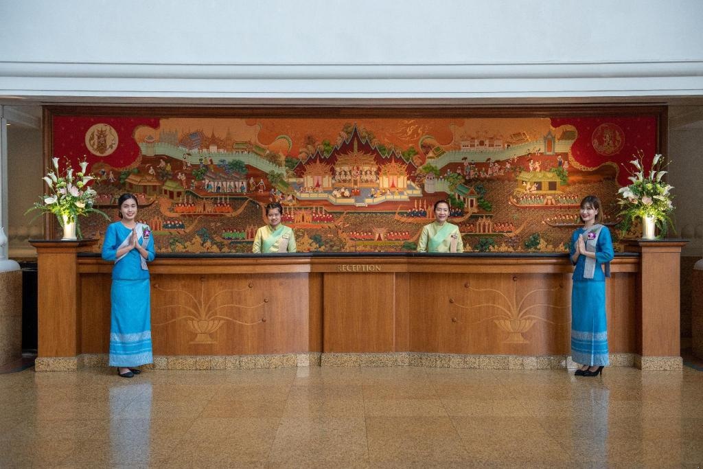 Montien Riverside Hotel Bangkok  Property Views  Reception 48