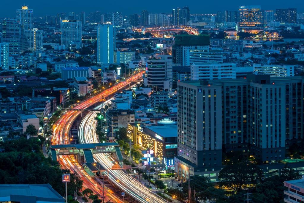 Montien Riverside Hotel Bangkok  Property Views  View 9