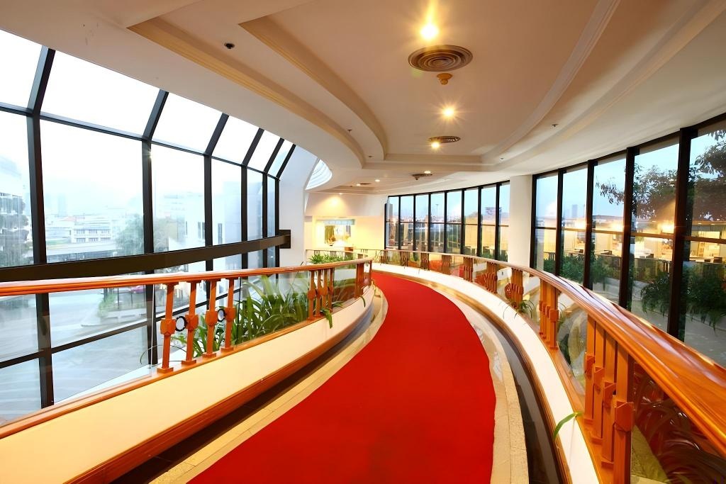 Montien Riverside Hotel Bangkok  Property Views  Property Views Image 33 33