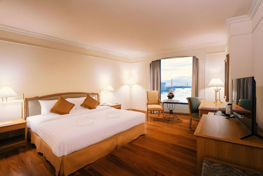 Montien Riverside Hotel Bangkok  Rooms  Rooms Image 11 11