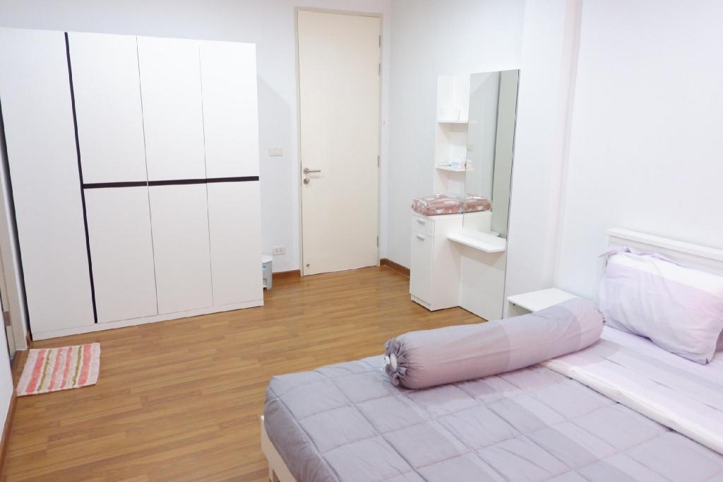 Duplex Home Near DMKIMPACT Arena ExhibitionCentrefacilitiesBedroom6