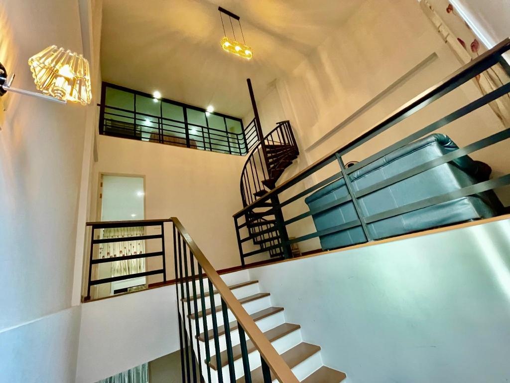 Duplex Home Near DMKIMPACT Arena ExhibitionCentrepropertyviewspropertyviews Image 22