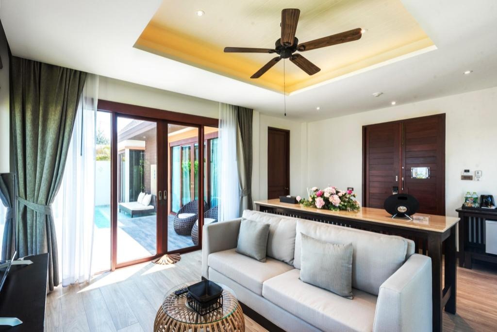 Triple Tree Beach Resort  Rooms  Beach Pool Villa Separate Living Room 2