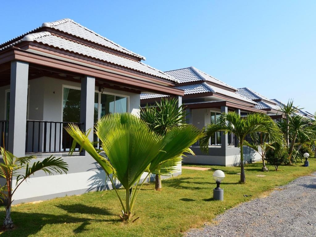 KP Mountain Beach ResortpropertyviewsExterior View1