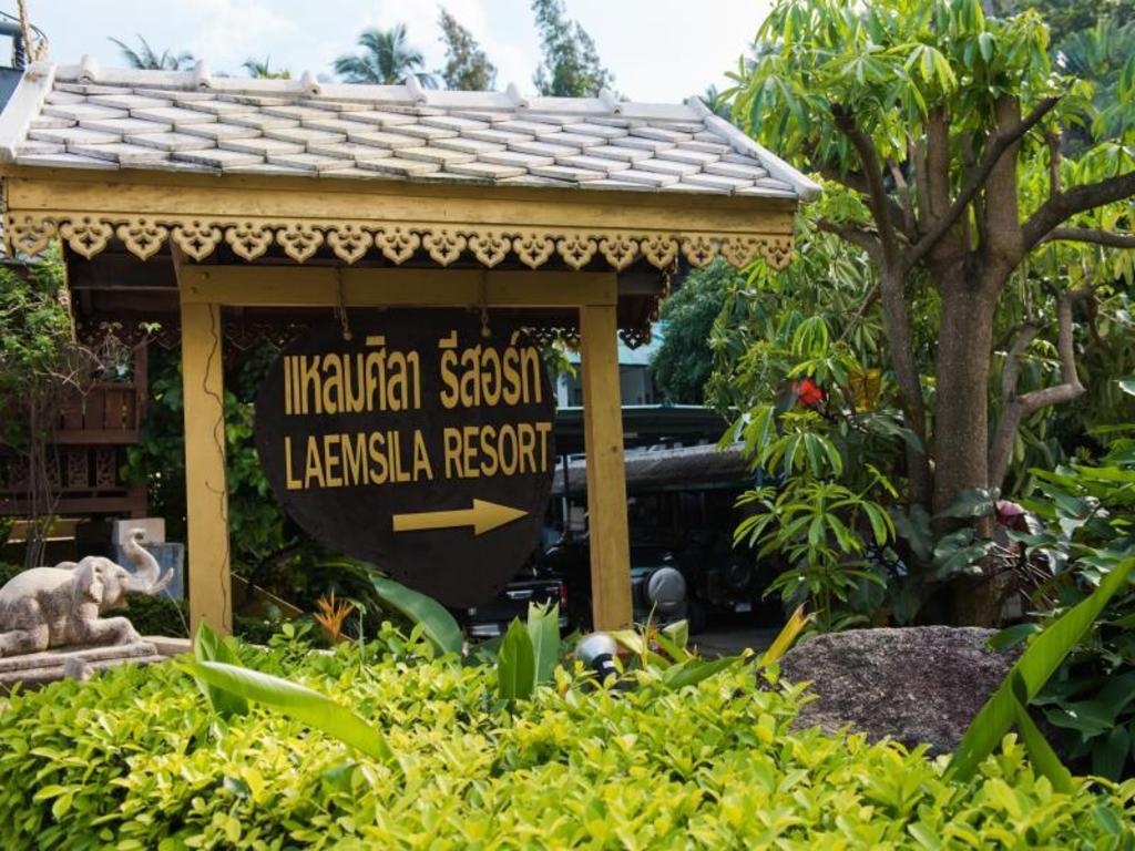 Laem Sila Resort  Property Views  Entrance 10