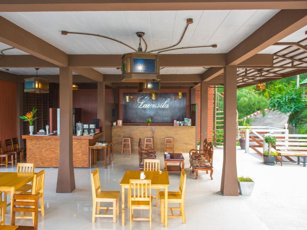 Laem Sila Resort  Property Views  Lobby 12