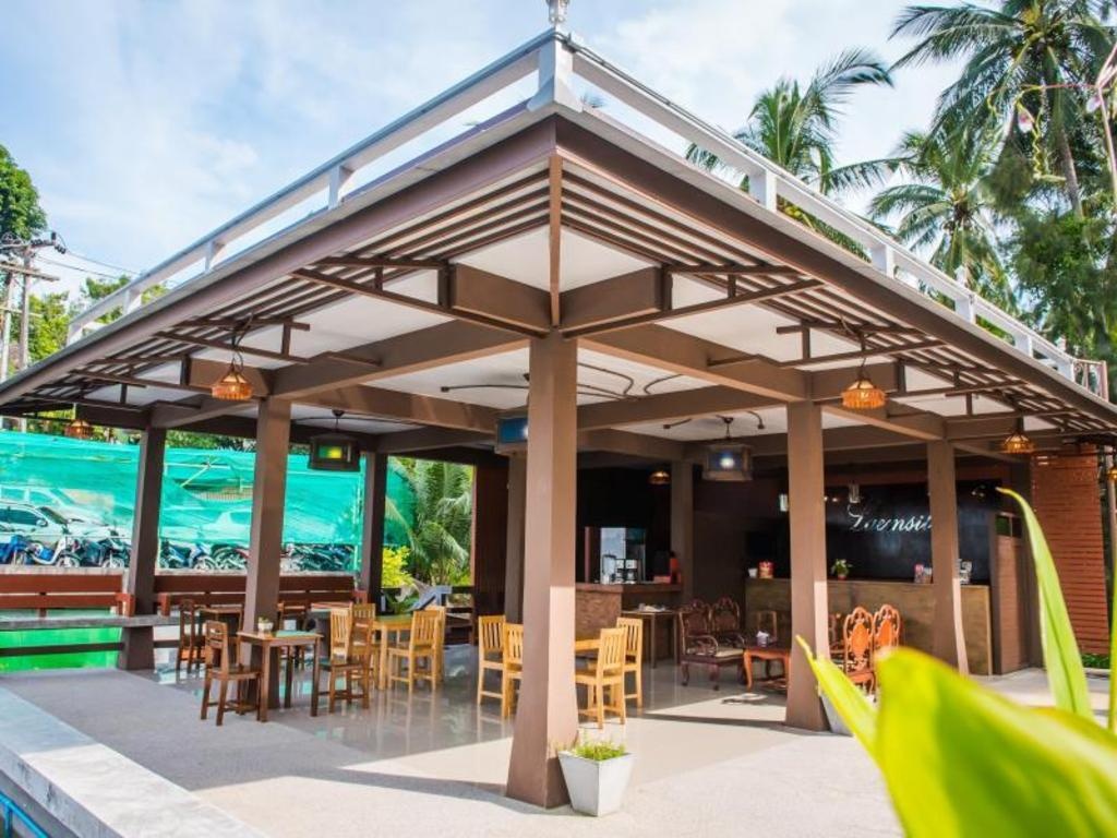 Laem Sila Resort  Property Views  Lobby 4