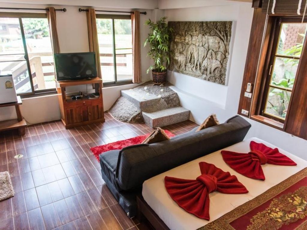 Laem Sila Resort  Rooms  Deluxe 2 Bedroom Villa Facilities 7